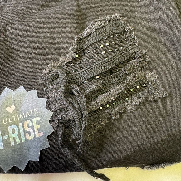 Distressed 90’s Black Jeans with Studded Details Gemma Rae boyfriend 7/28 - Picture 3 of 7